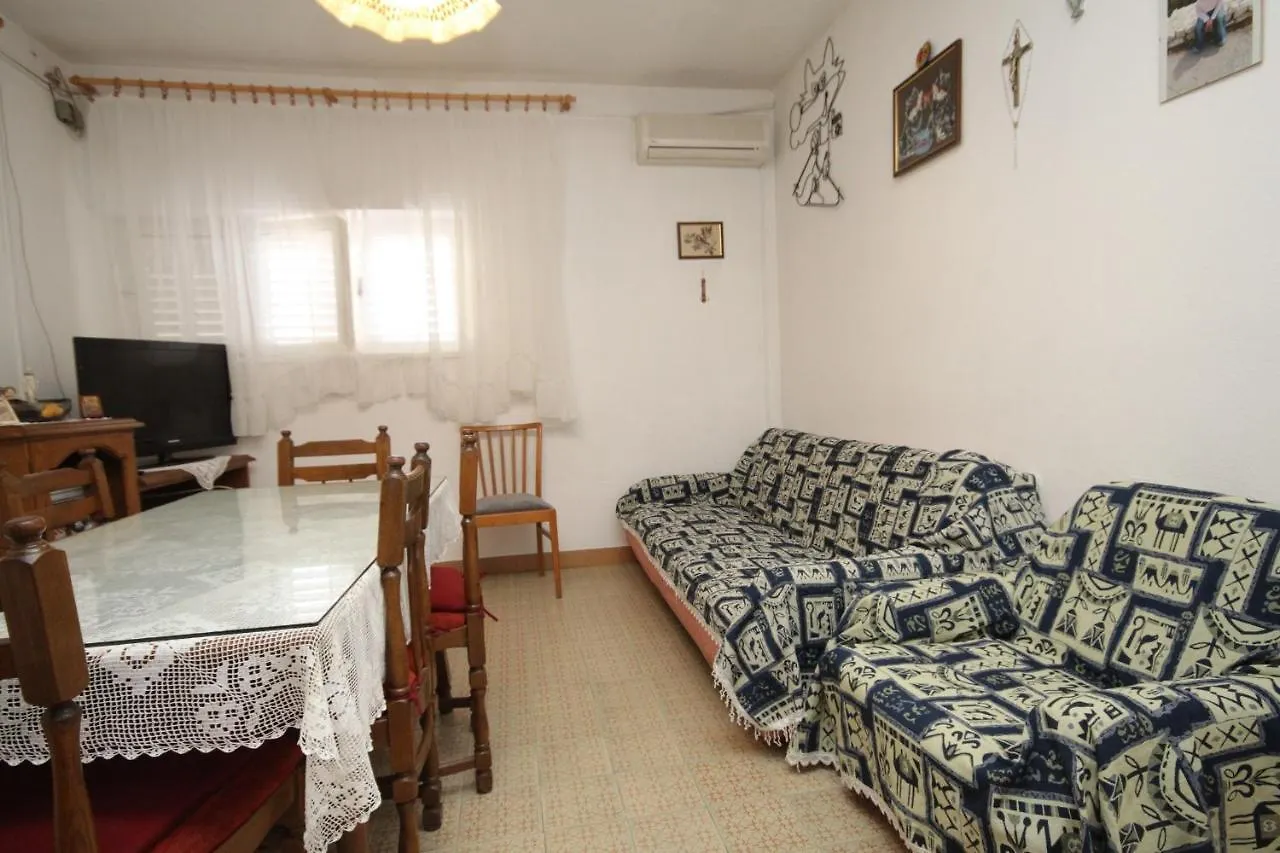 Apartments By The Sea Tkon, Pasman - 341 0*, Ткон Хорватия